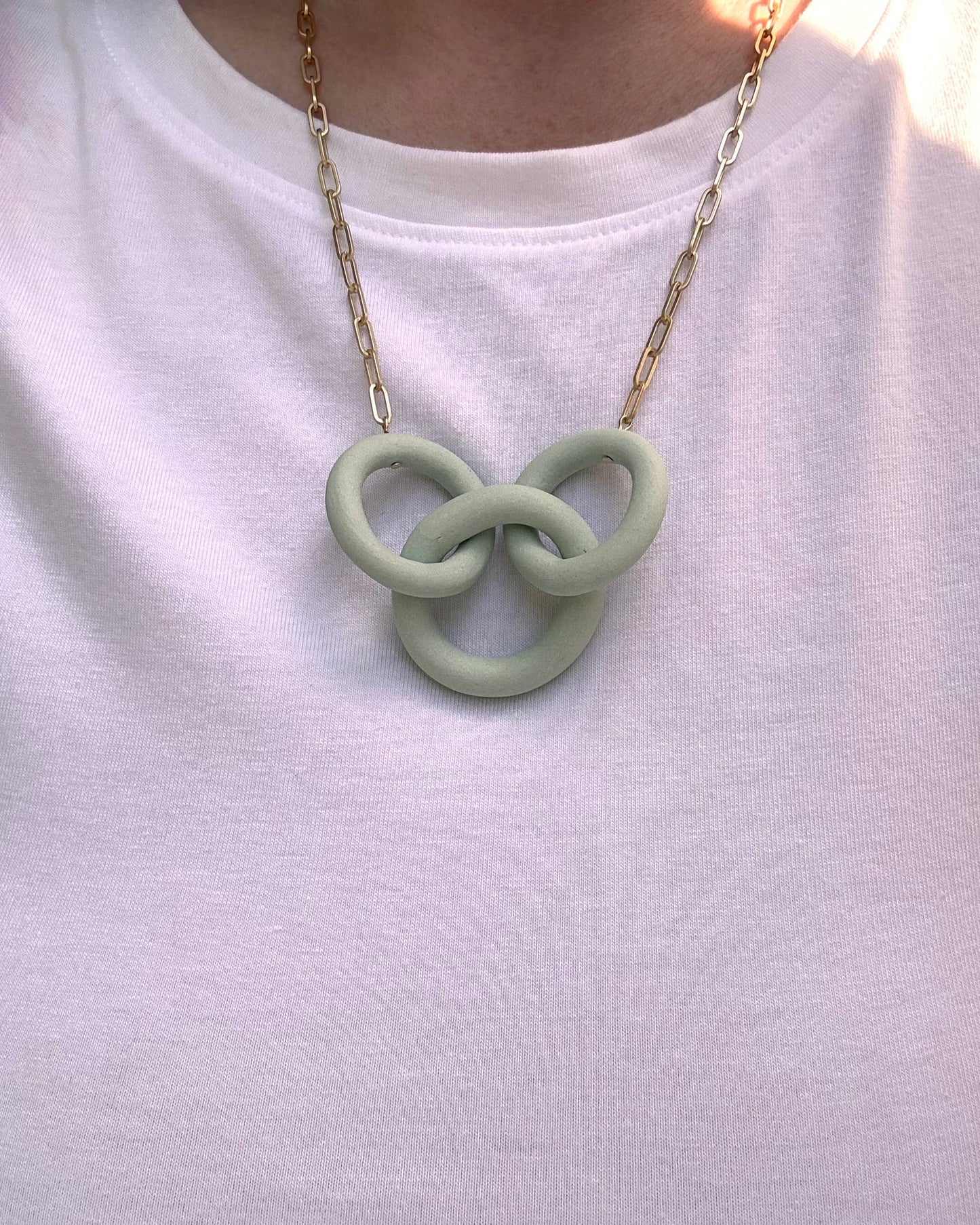 Coil Link Necklace - 3 Link