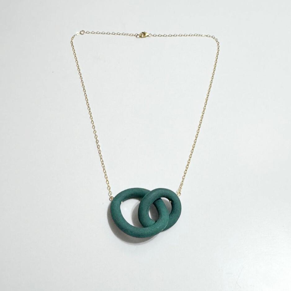 Coil Link Necklace - Blue/Green