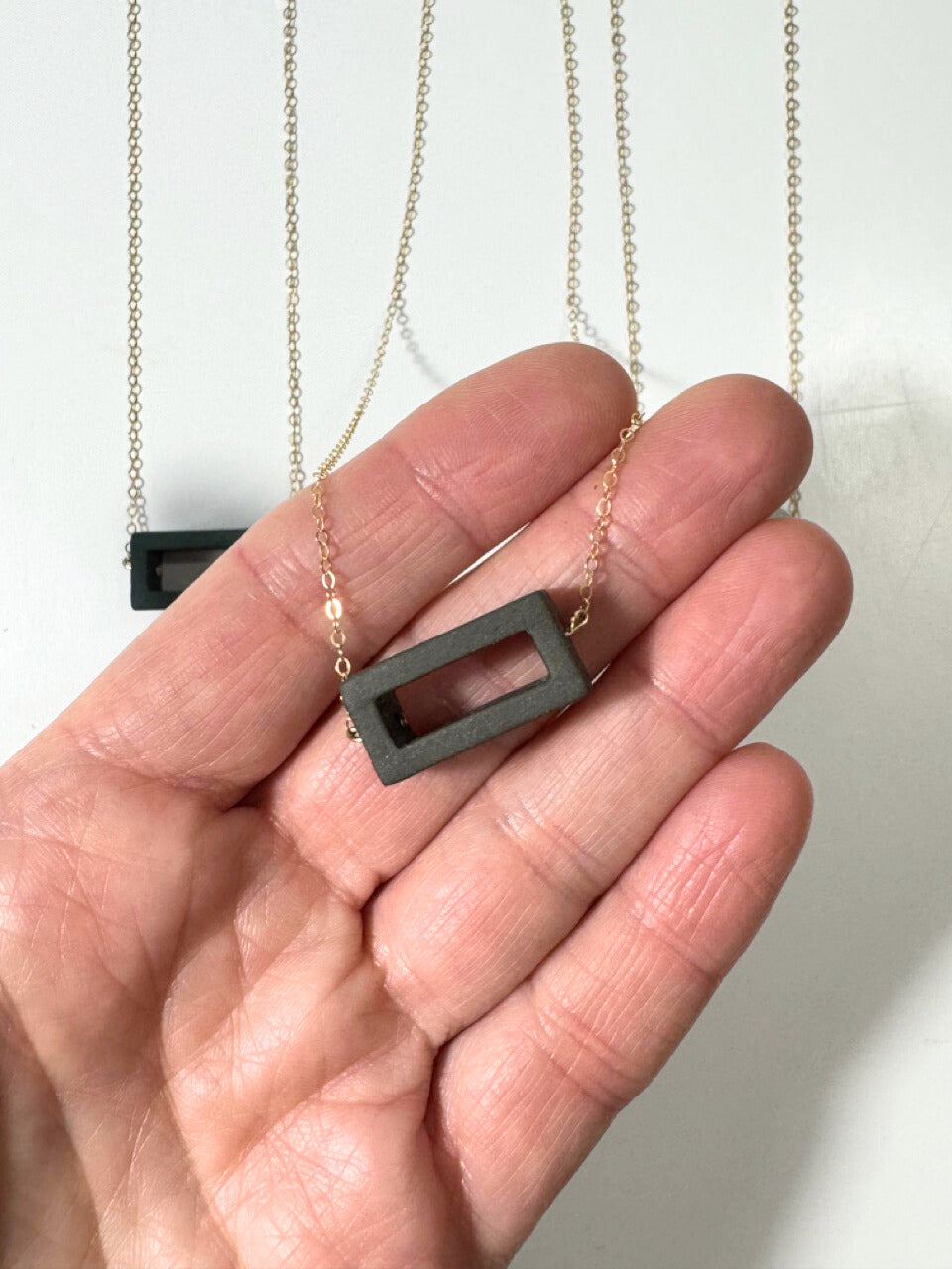 Cylinder Necklace - Micro