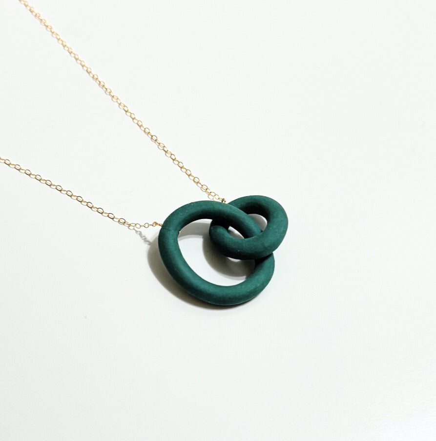 Coil Link Necklace - Blue/Green