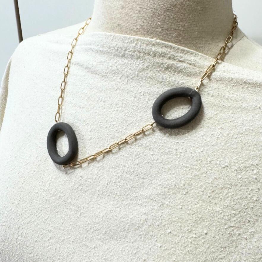 Float Link Necklace - Matte Black