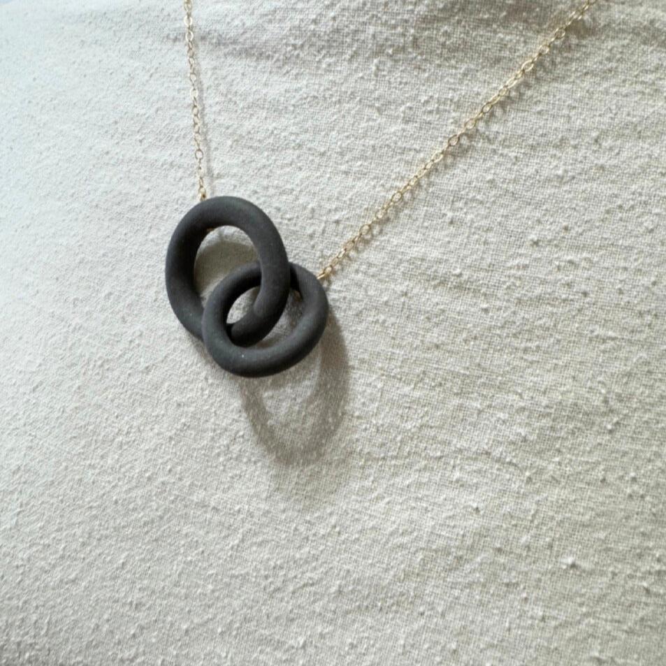 Coil Link Necklace - Black