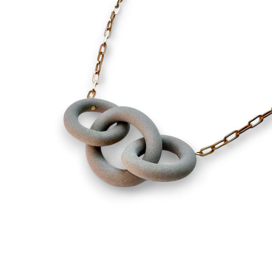 Coil Link Necklace - 3 Link