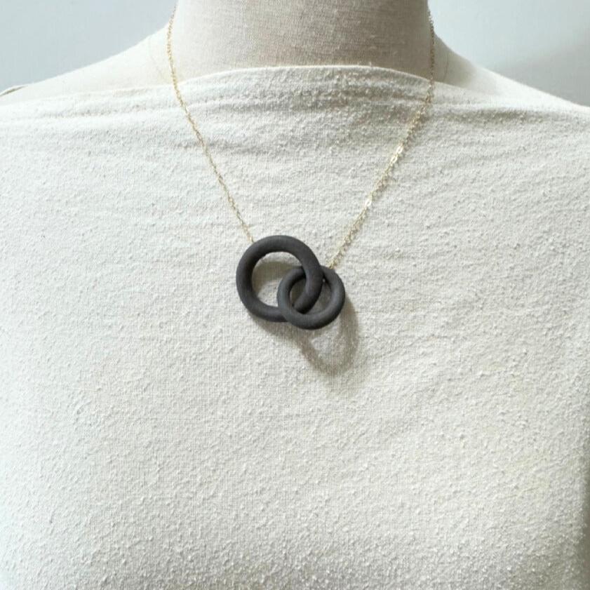 Coil Link Necklace - Black